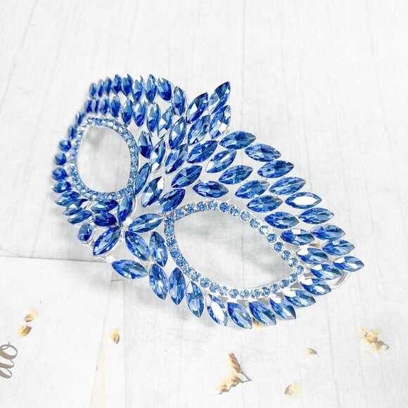 Handmade masquerade mask, Blue crystal mask, Wedding party mask, Masquerade ball - Picture 2 of 6
